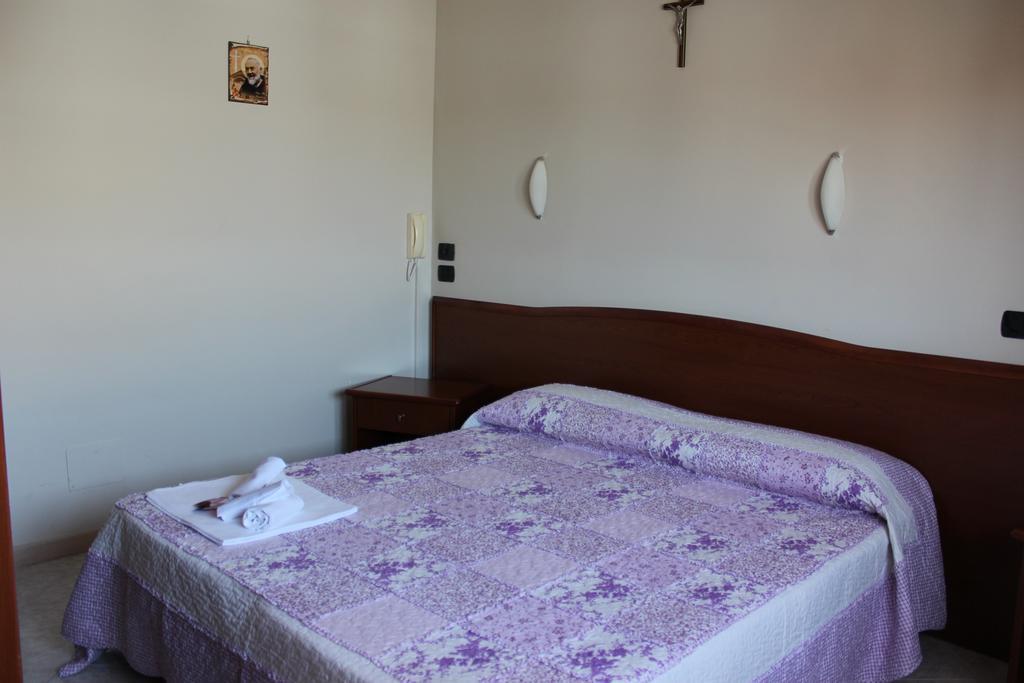 סן ג'יואבאני רוטונדו Albergo Villa Bianca מראה חיצוני תמונה