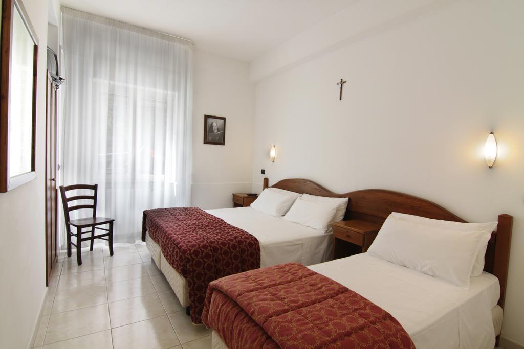 סן ג'יואבאני רוטונדו Albergo Villa Bianca חדר תמונה